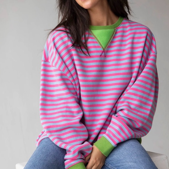 NATURAL LIFE Tops - Natural Life Oversized Striped Crewneck in taffy twist women’s S/M